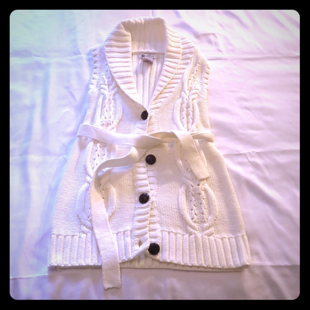 NWOT Willow Blossom Sweater Vest